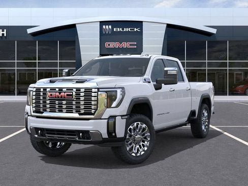 New 2026 GMC Sierra 2500 Denali w/ Denali Reserve Package AWD/4WD image 6