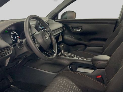 Used 2024 Honda HR-V Sport image 29