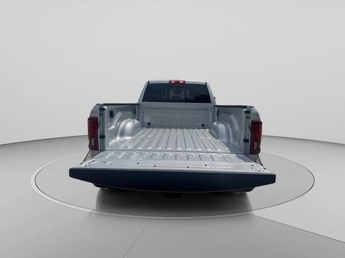 Used 2026 RAM 2500 Laramie AWD/4WD image 19