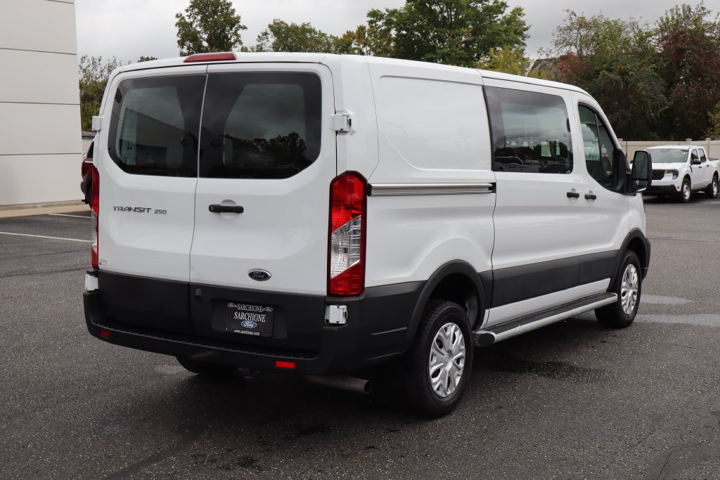 Used 2025 Ford Transit 250 Low Roof w/ Exterior Upgrade Package RWD image 3