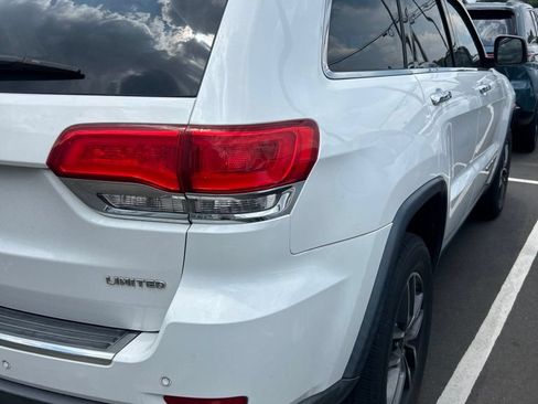 Used 2019 Jeep Grand Cherokee Limited AWD/4WD image 22