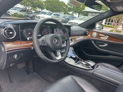 Certified 2017 Mercedes-Benz E 300 image 18