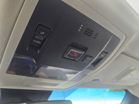 Certified 2023 Lexus ES 350 w/ Accessory Package (Z1) FWD image 34