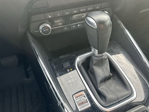 Used 2019 MAZDA CX-9 Touring w/ Touring Premium Package image 30