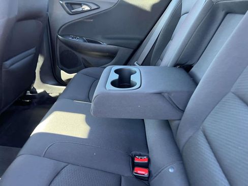 Used 2022 Chevrolet Malibu LT image 15