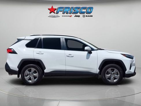 Used 2024 Toyota RAV4 XLE w/ Convenience Package FWD image 8