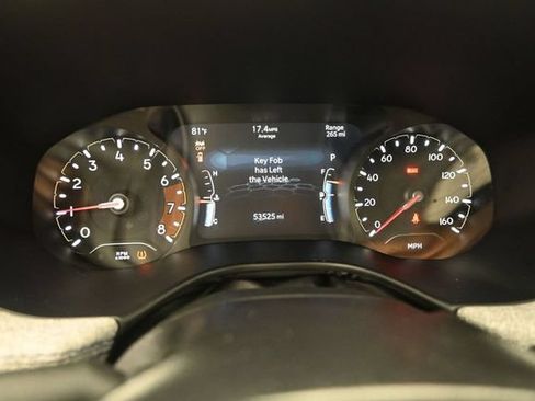 Used 2024 Jeep Compass Latitude AWD/4WD image 17