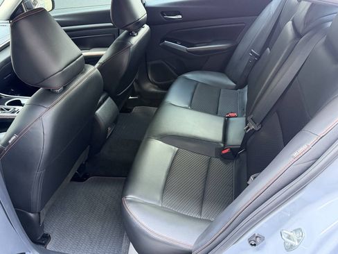 Used 2025 Nissan Altima 2.5 SR AWD/4WD image 18