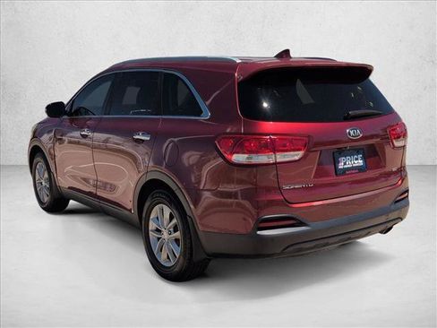 Used 2016 Kia Sorento FWD w/ LX Convenience Package image 7