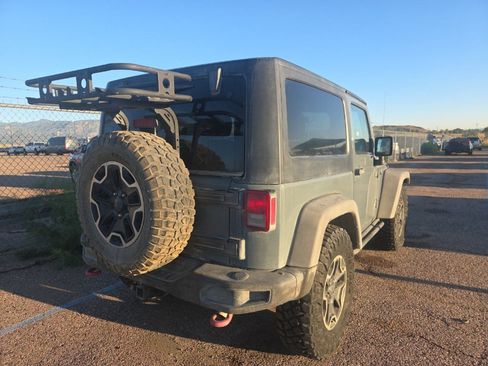 Used 2014 Jeep Wrangler Rubicon AWD/4WD image 4