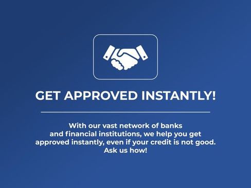 Used 2024 Toyota Highlander LE AWD/4WD image 12