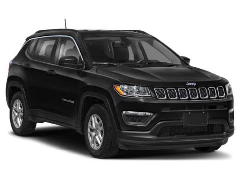 Used 2021 Jeep Compass Latitude w/ Sun and Sound Group AWD/4WD image 11
