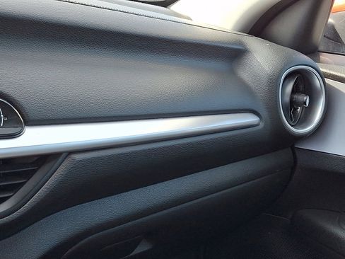 Used 2023 Kia Forte LXS w/ LXS Technology Package image 31