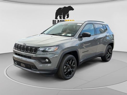 New 2026 Jeep Compass Latitude AWD/4WD image 7