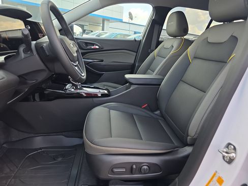 New 2026 Chevrolet Trax ACTIV FWD image 10