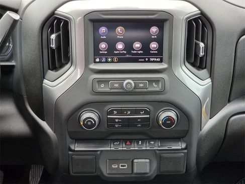 Used 2021 Chevrolet Silverado 1500 Custom image 15