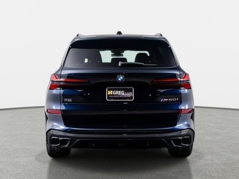 Used 2024 BMW X5 M60i w/ Climate Comfort Package image 11