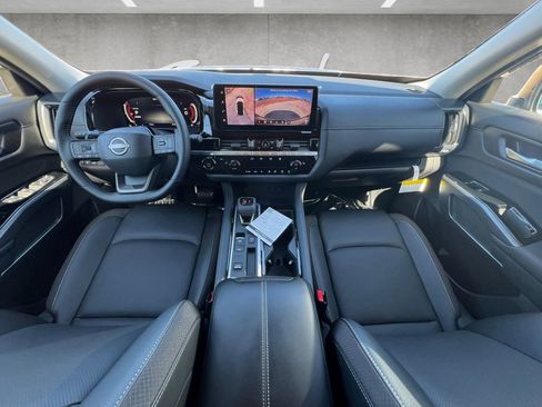 New 2026 Nissan Pathfinder SL image 20