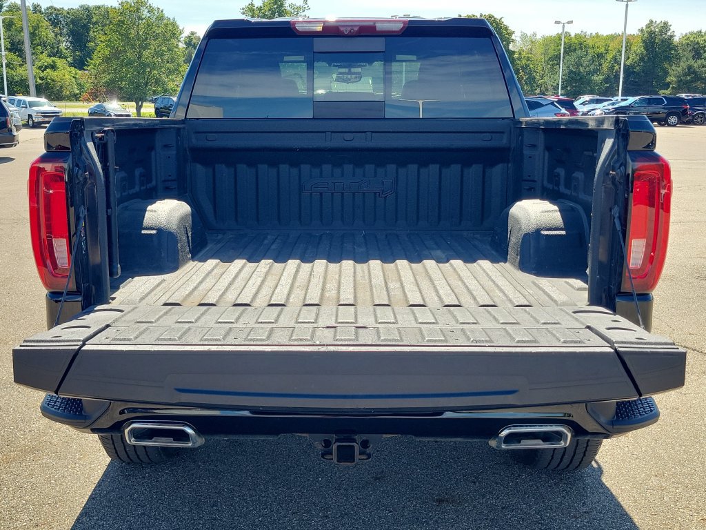 Used 2023 GMC Sierra 1500 AT4 w/ Technology Package AWD/4WD image 33