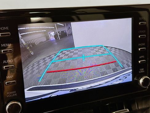 Used 2020 Toyota Corolla SE image 14