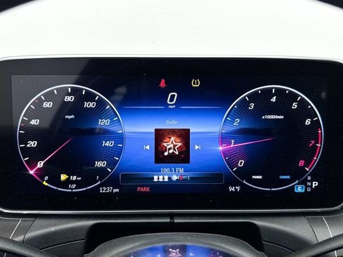 Used 2023 Mercedes-Benz C 300 Sedan image 32