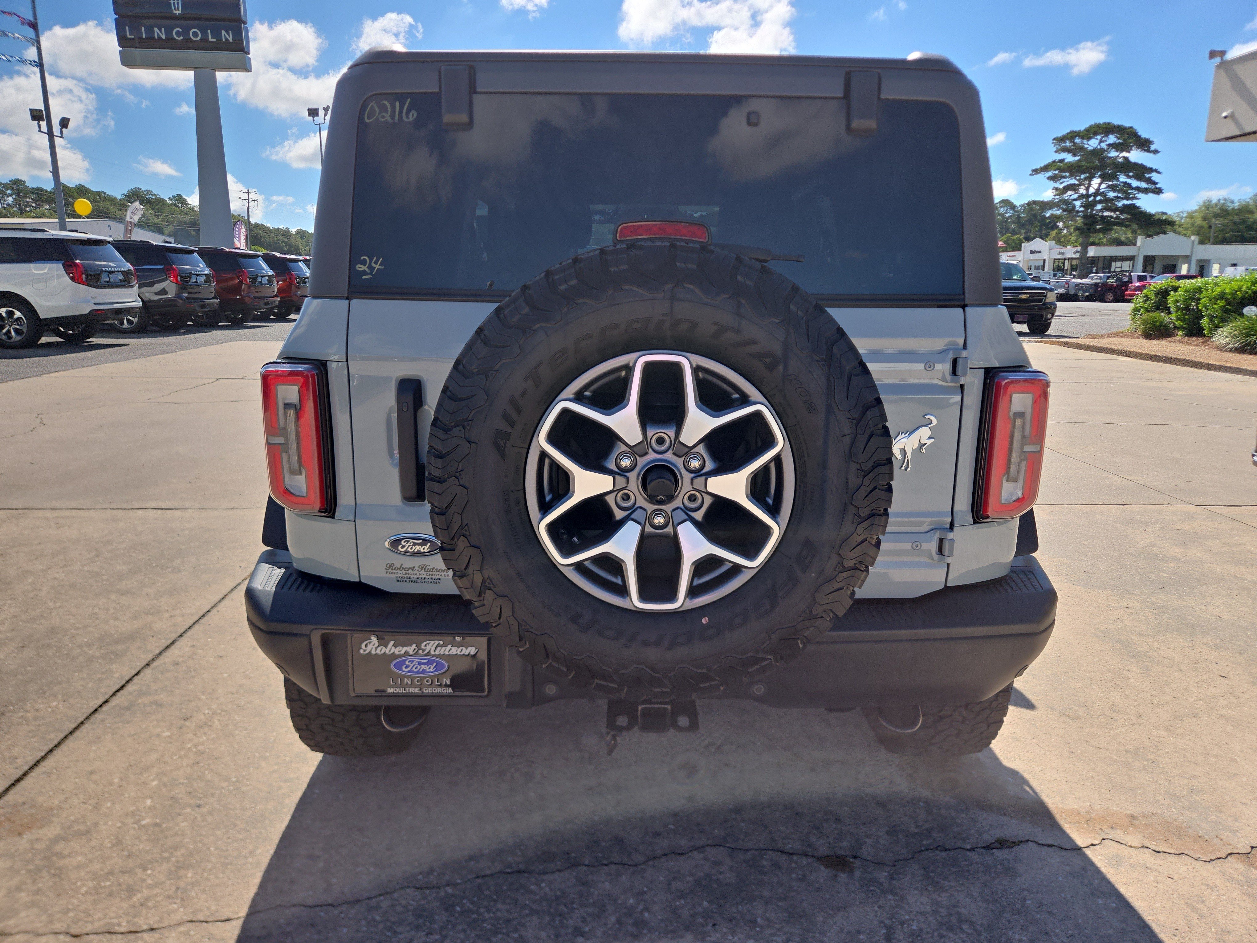Used 2024 Ford Bronco Badlands AWD/4WD image 7