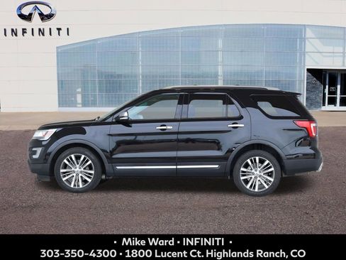 Used 2017 Ford Explorer Platinum AWD/4WD image 2