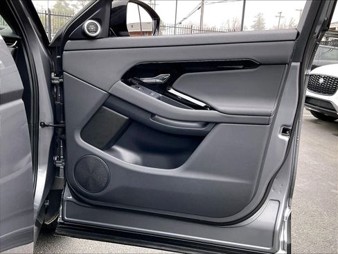 Used 2026 Land Rover Range Rover Evoque S image 26