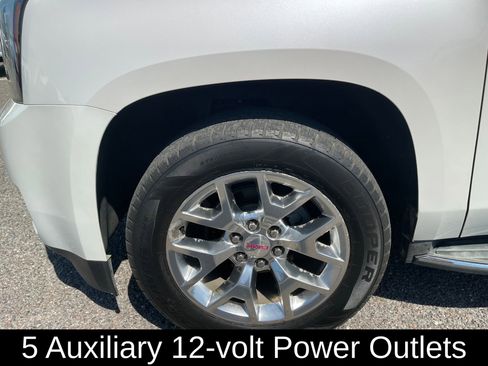 Used 2016 GMC Yukon XL SLT w/ Open Road Package image 10