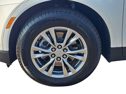 Used 2022 Cadillac XT5 Premium Luxury w/ LPO, Floor Liner Package FWD image 28