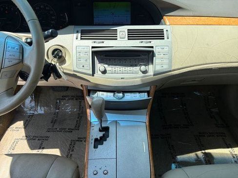 Used 2006 Toyota Avalon XLS FWD image 17