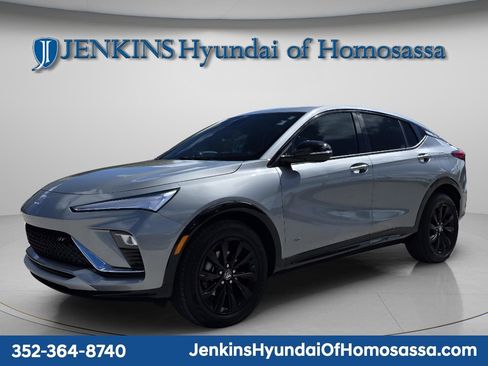 Used 2025 Buick Envista Sport Touring w/ Convenience I Package image 1