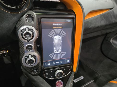 Used 2020 McLaren 720S Performance image 13
