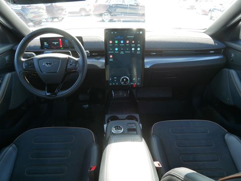 Used 2022 Ford Mustang Mach-E GT image 10