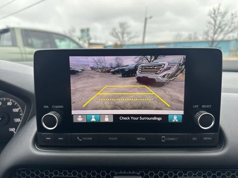 Certified 2023 Honda HR-V Sport image 32