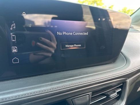 Used 2024 Buick Encore GX Sport Touring image 36