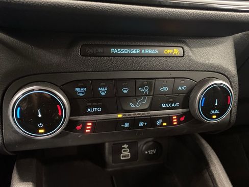 Used 2024 Ford Escape ST-Line image 40