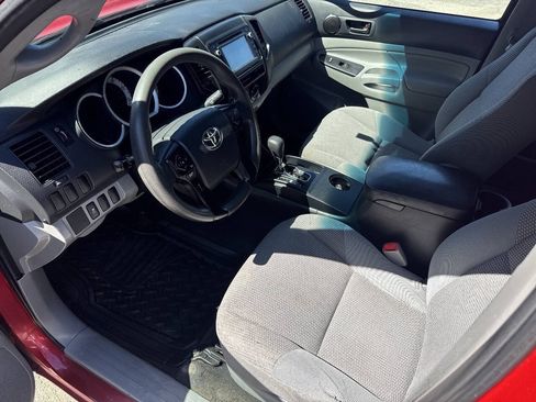 Used 2015 Toyota Tacoma 2WD Access Cab image 10