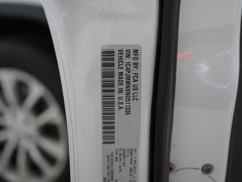 Used 2022 Jeep Cherokee Latitude Lux image 37