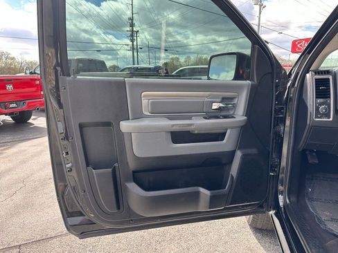 Used 2014 RAM 1500 Express image 12