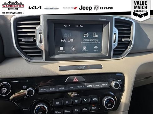 Used 2018 Kia Sportage EX AWD/4WD image 11