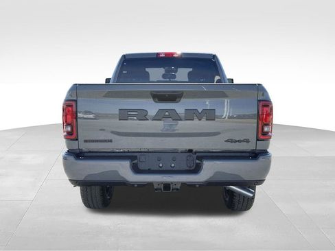 New 2026 RAM 2500 Big Horn AWD/4WD image 5