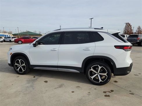 New 2026 Volkswagen Tiguan SE image 7