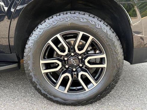 Certified 2024 Chevrolet Tahoe LT AWD/4WD image 24