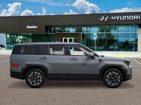 New 2026 Hyundai Santa Fe SE image 7