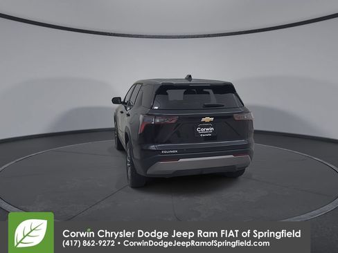 Used 2026 Chevrolet Equinox LT FWD image 12