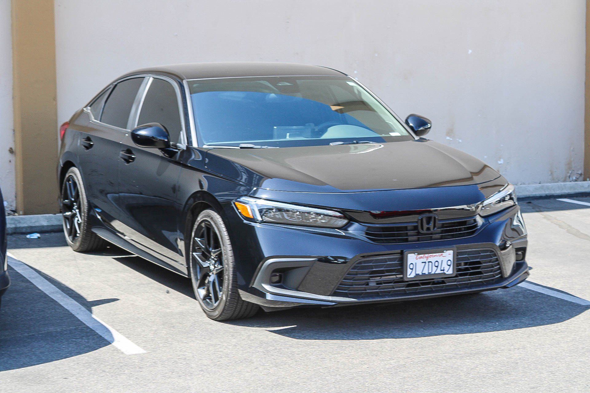 Used 2024 Honda Civic Sport image 3