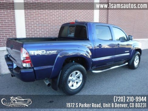 Used 2015 Toyota Tacoma 4x4 Double Cab w/ TRD Sport Package image 3