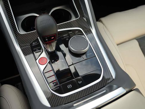 Used 2025 BMW X5 M Competition image 15