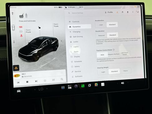 Used 2026 Tesla Model Y AWD image 24